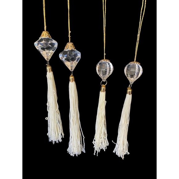 Two Pairs Faceted Acrylic and White Tassels Christmas Ornaments - Picture 5 of 6